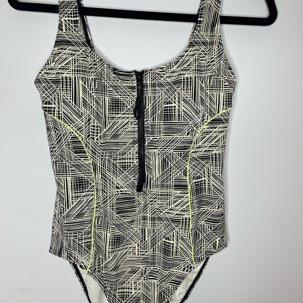Spider One Piece Swimsuit Womens Black & White Size Medium